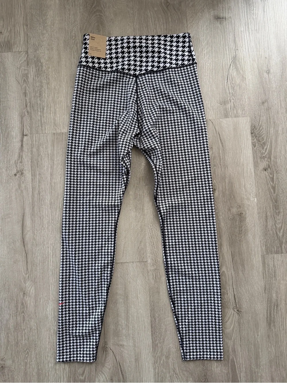 Womens Nike Dri-Fit One Icon Clash Mid Rise 7/8 Leggings DD4563-100 Small NWT